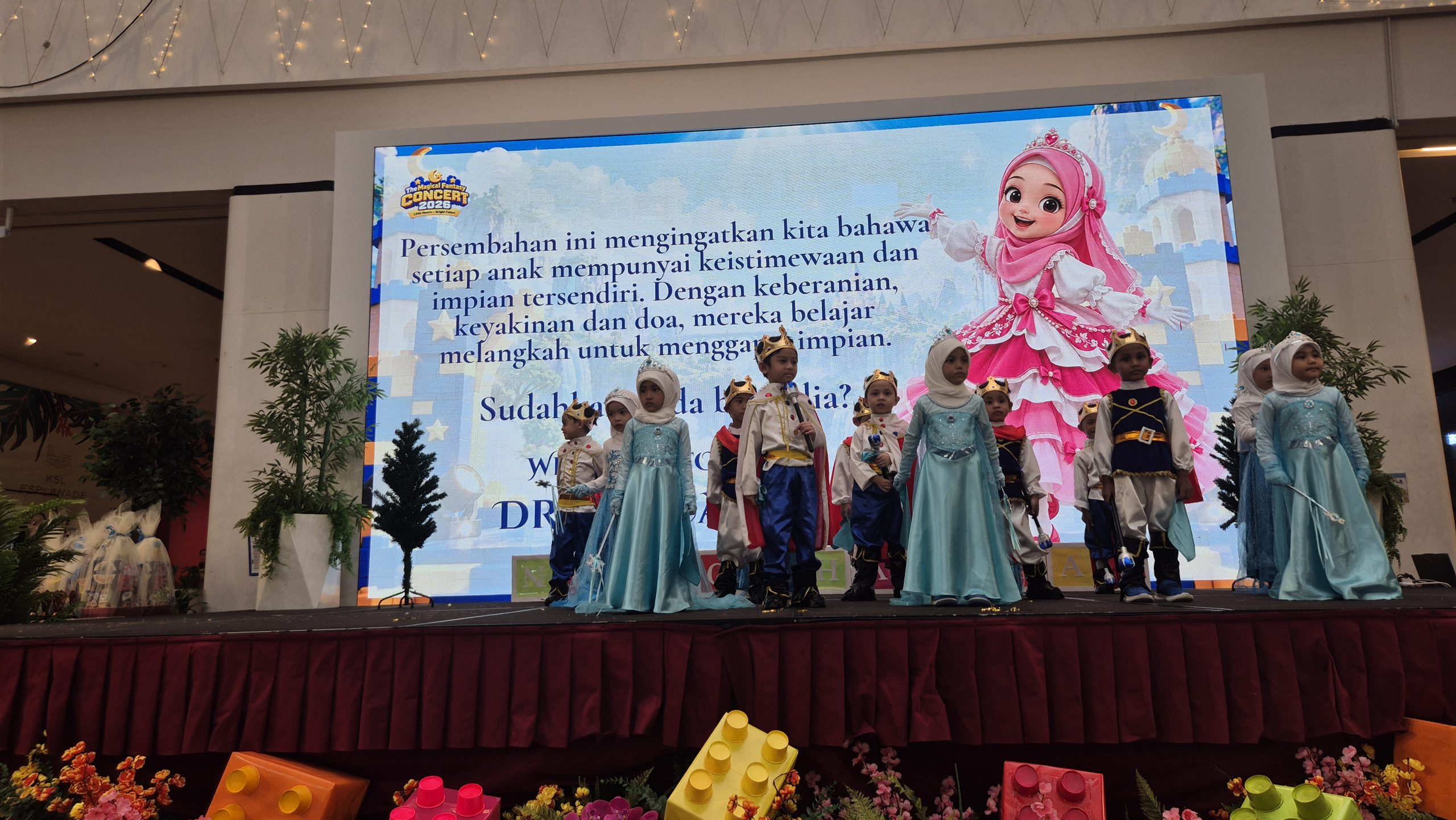Persembahan anak-anak Little Caliphs pada hari pertama Karnival Pendidikan Neurokhalifah 2026
