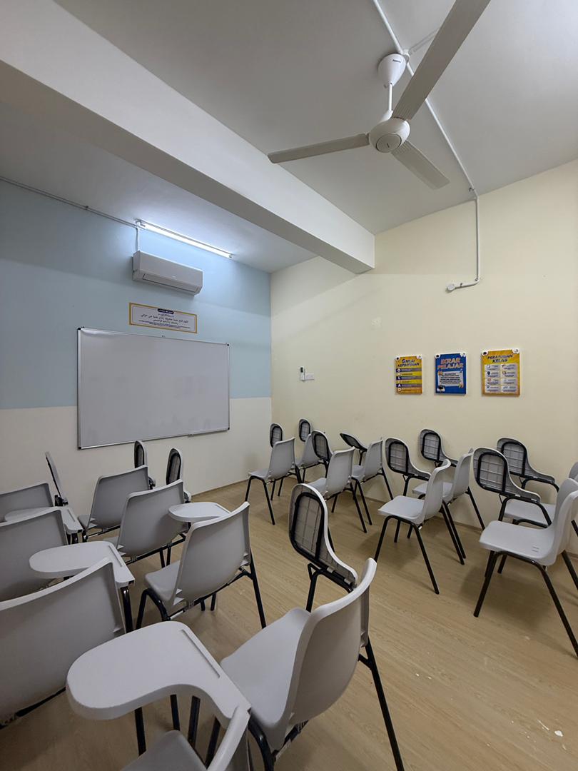 Ruang kelas Neurokhalifah Academy Banting